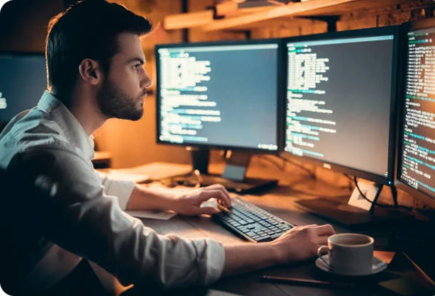 classmates-having-lunch-together-group-study 1